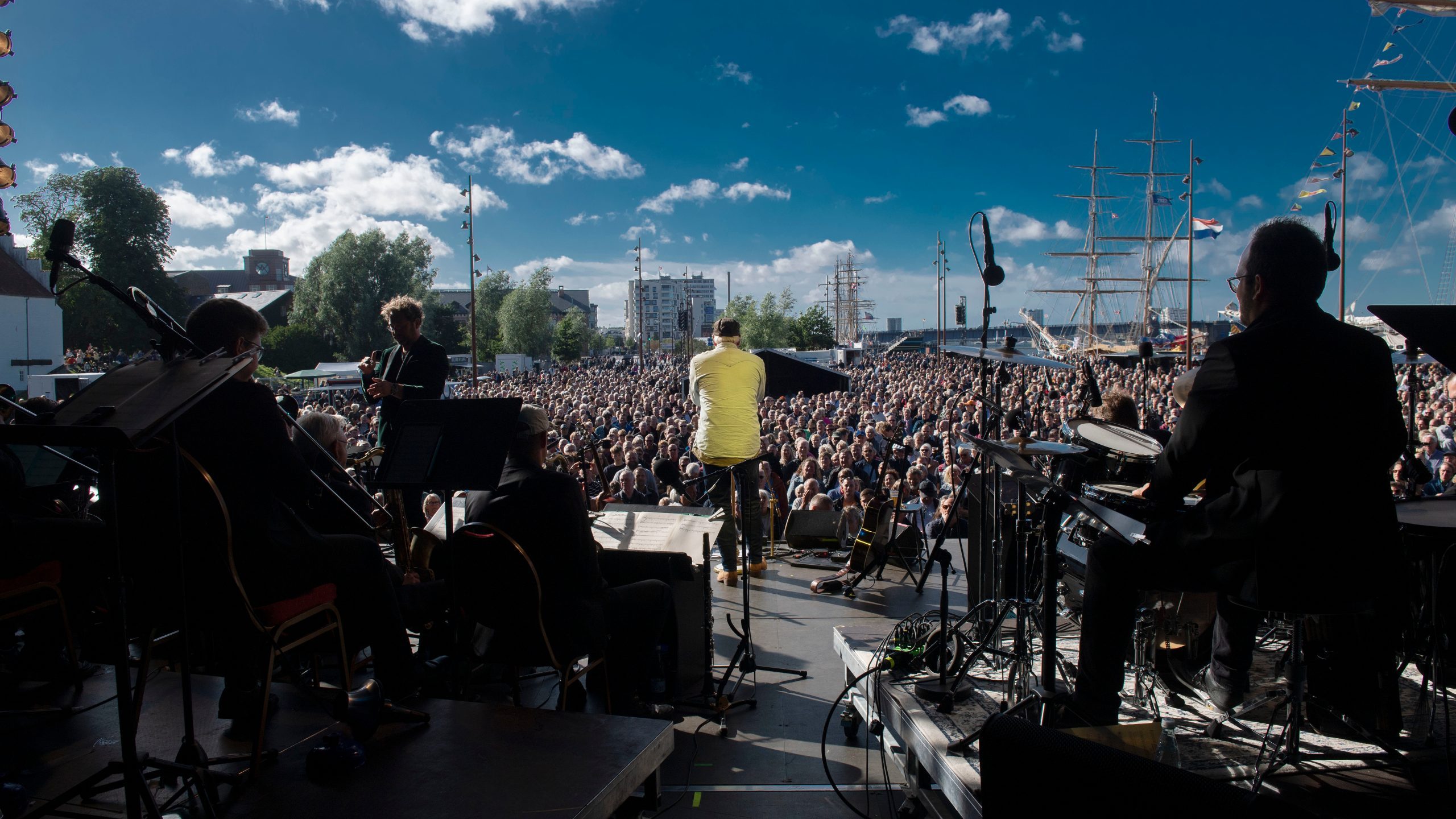 Tall Ships Races TSR 2022
Nordkraft Bigband med Allan Olsen 
Dato: 24.06.22
Foto:  Lars Horn / Baghuset